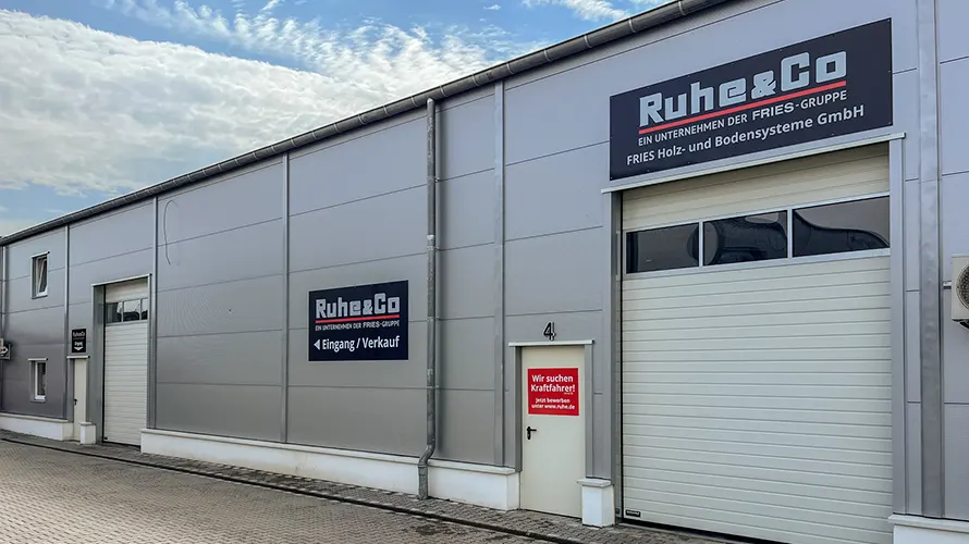 Ruhe & Co. in Halle Gebäude am Stadort Halle